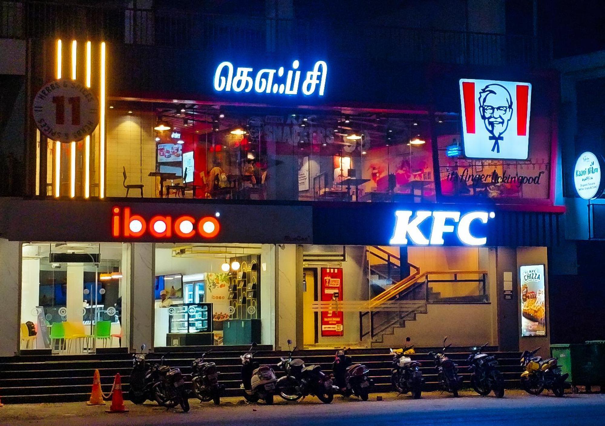 The Ocean Edge Hotel Pondicherry Exterior photo