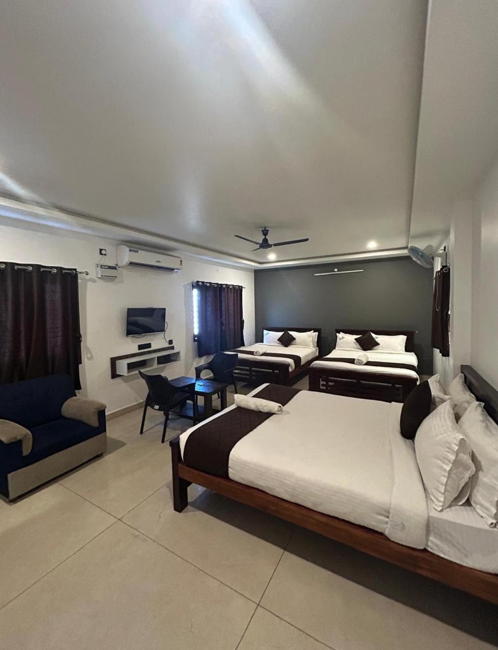 The Ocean Edge Hotel Pondicherry Exterior photo