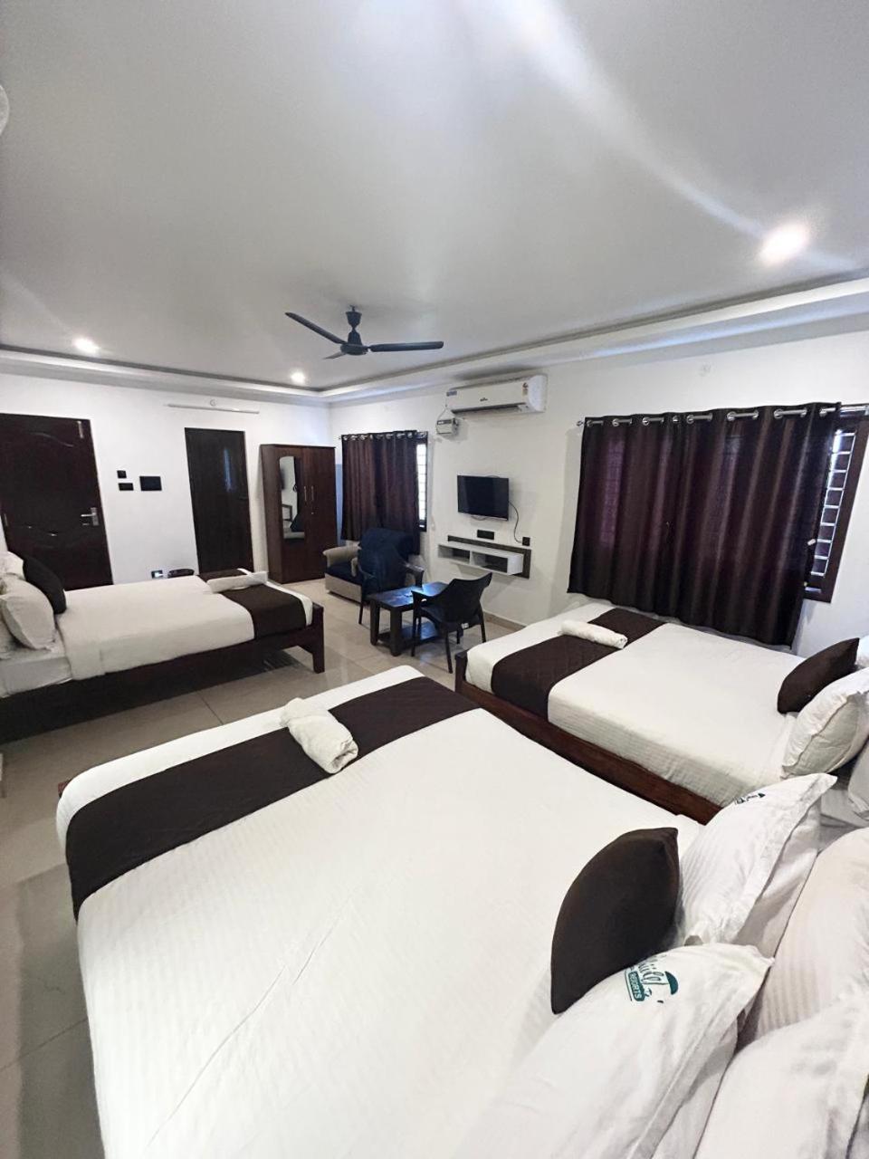 The Ocean Edge Hotel Pondicherry Exterior photo
