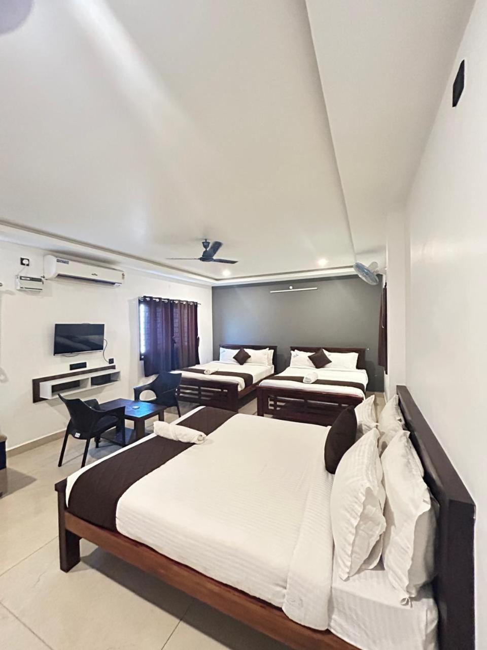 The Ocean Edge Hotel Pondicherry Exterior photo